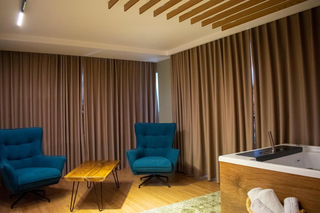 Bocca Hotel Korça Exteriör bild