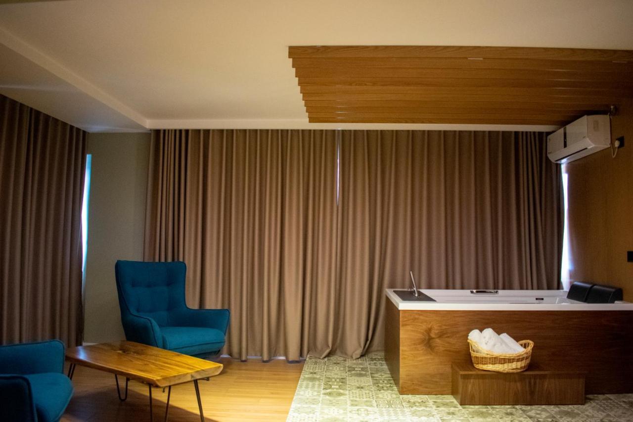 Bocca Hotel Korça Exteriör bild