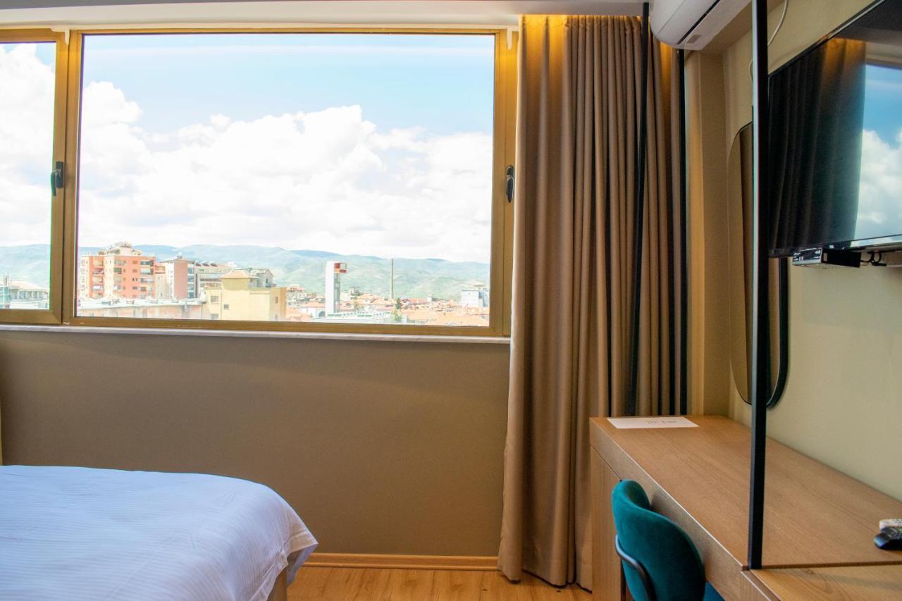 Bocca Hotel Korça Exteriör bild